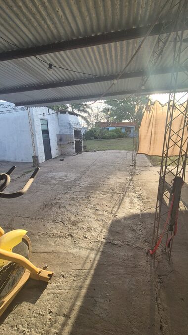 VENTA DE CASA | Sobre Avenida Intendente del Castillo