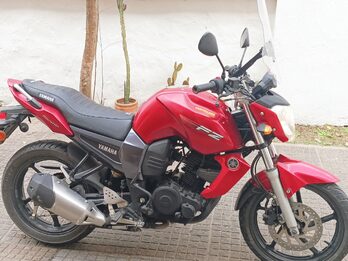 Yamaha FZ 16