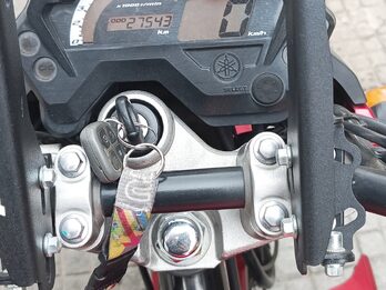 Yamaha FZ 16