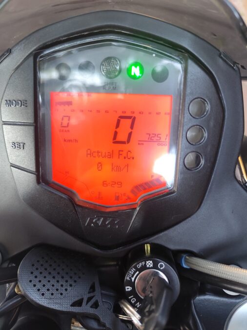 KTM DUKE 200 año 2022