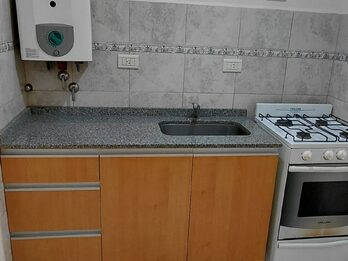 ALQUILO DPTO 1 DORMITORIO ZONA CENTRO