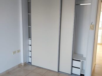 SE VENDE / ALQUILA SEMIPISO + COCHERA , ZONA CENTRO !!!!