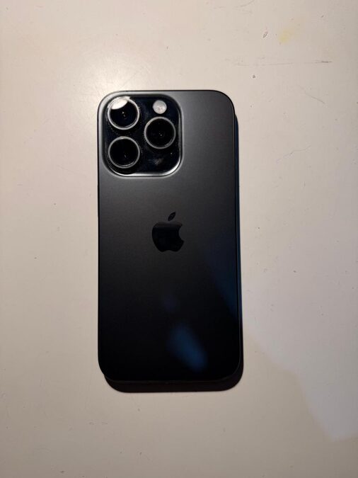 Iphone 15 PRO - 128GB - 88% bateria