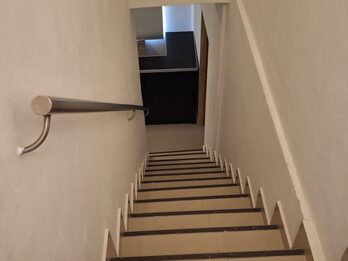 alquilo casa amoblada