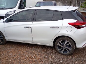 Toyota Yaris S 2022 caja automática