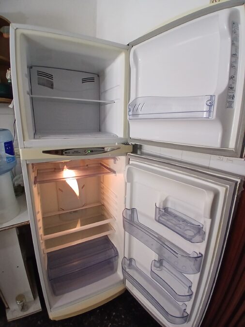 Heladera marca Mihura