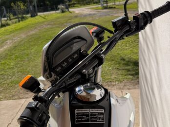 Vendo o Permuto Honda Tornado 250