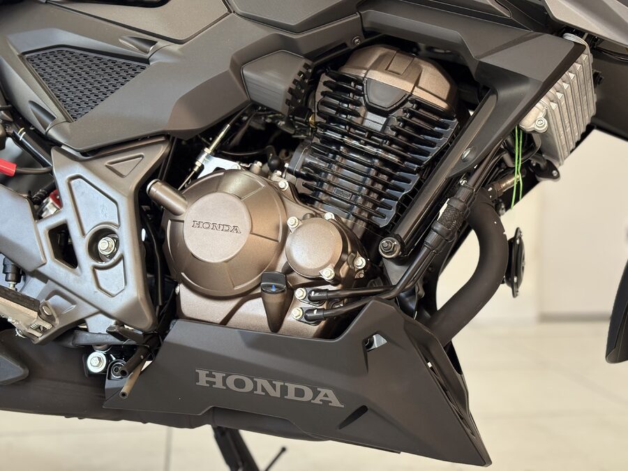 HONDA CB 300F