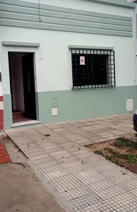 En venta excelente casa calle Feliciano