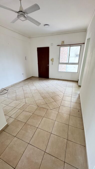 Alquiler departamento con cochera