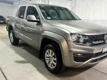 HERMOSA AMAROK CONFORT 180 HP!!!