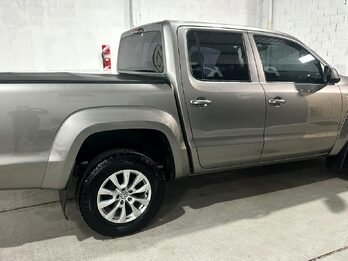 HERMOSA AMAROK CONFORT 180 HP!!!