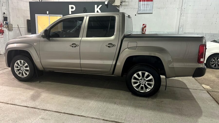HERMOSA AMAROK CONFORT 180 HP!!!