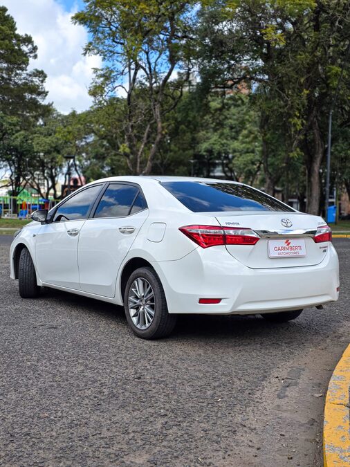 Toyota Corolla Seg Cvt 2015