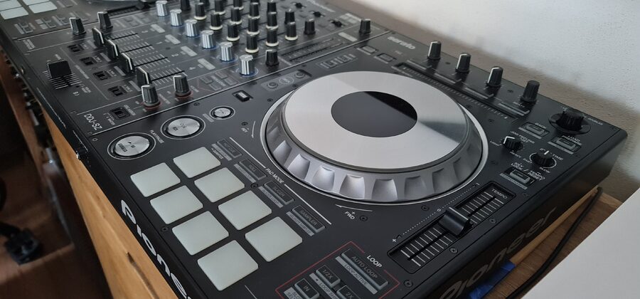 Controlador Dj - Pioneer SZ
