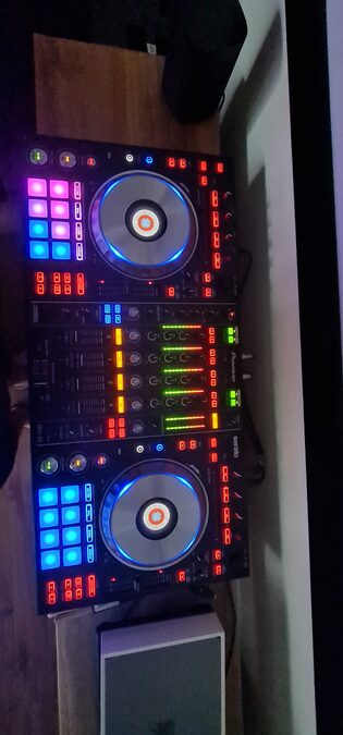 Controlador Dj - Pioneer SZ