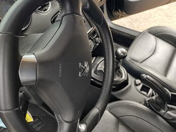 Vendo Peugeot 408 HDI -13.5M-