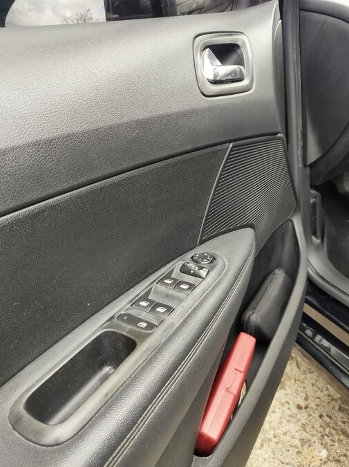 Vendo Peugeot 408 HDI -13.5M-