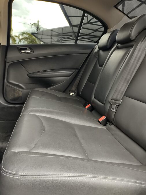 Vendo Peugeot 408 HDI -13.5M-