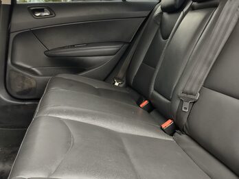 Vendo Peugeot 408 HDI -13.5M-