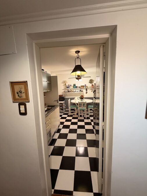 Excelente departamento de 3 dormitorios calle Buenos Aires 246