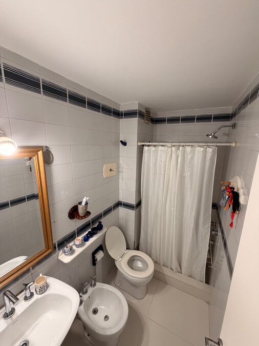 Excelente departamento de 3 dormitorios calle Buenos Aires 246