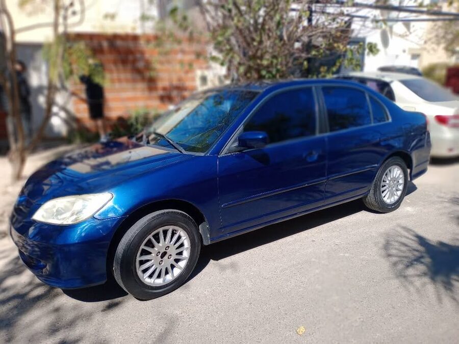 HONDA CIVIC 2004