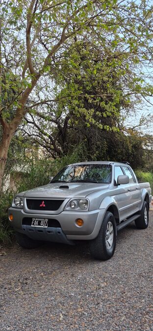 Mitsubishi l200 Sport 4x4