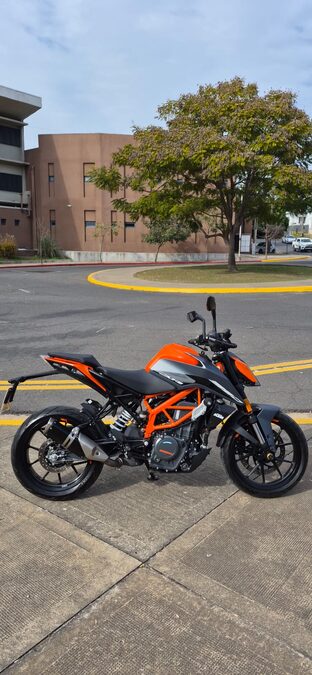 KTM Duke 390 nueva