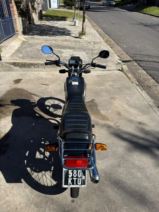 Moto Suzuki Ax100 2014
