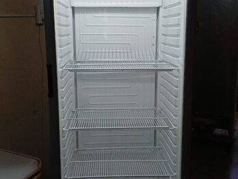 Vendo Exhibidora Briket