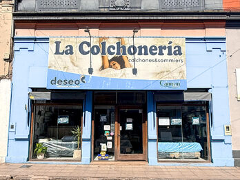ALQUILO AMPLIO LOCAL COMERCIAL A METROS DE LA PEATONAL