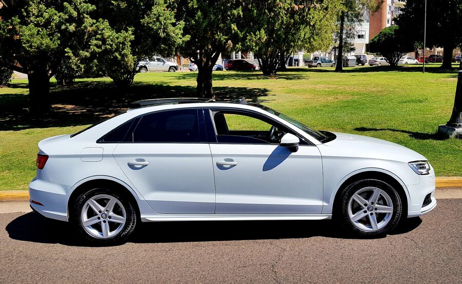 Audi A3 S-tronic 4 Ptas Techo Cuero 150cv Mod 2018 Impecable