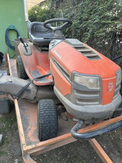 Mini tractor cortacésped husqvarna ts 138