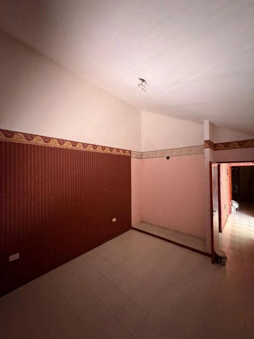 CASA 3 DORMITORIOS + GRAN PATIO | BARRIO MÉDICO | APTA CRÉDITO