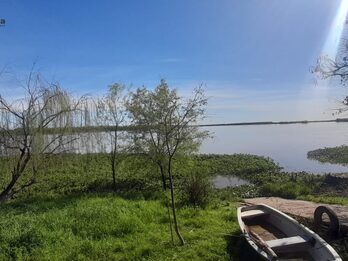 PROPIEDAD EN VENTA - PARAJE LA JAULA, FRENTE AL RÍO