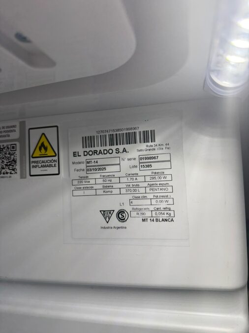 Vendo heladera exhibidora 380L