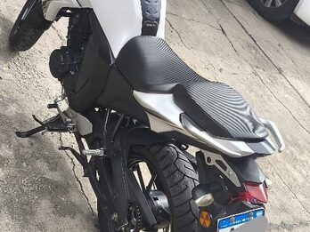VENDO YAMAHA FZ 150 MOD. 2017