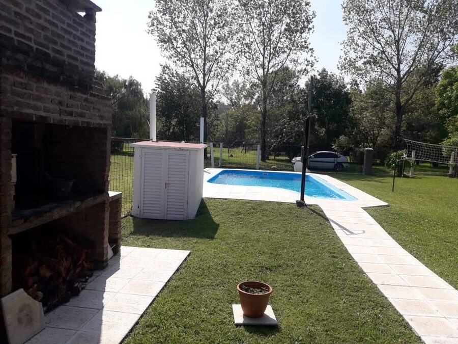 VENDO HERMOSA QUINTA - SAUCE MONTRULL