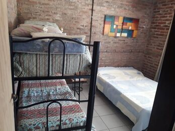 VENDO HERMOSA QUINTA - SAUCE MONTRULL