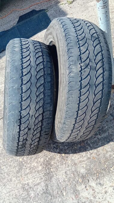 Cubiertas 215/65/16