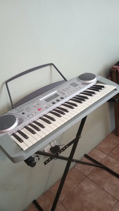 Teclado+Medeli+Mc49+++Soporte+Tijera+++Atril+Partituras+