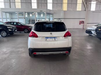 PEUGEOT 2008 1.6N FELINE - AÑO 2016 - 138.362KM