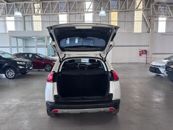 PEUGEOT 2008 1.6N FELINE - AÑO 2016 - 138.362KM