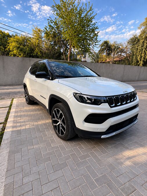 JEEP COMPASS LIMITED T270 AT6 4X2  - AÑO 2.025