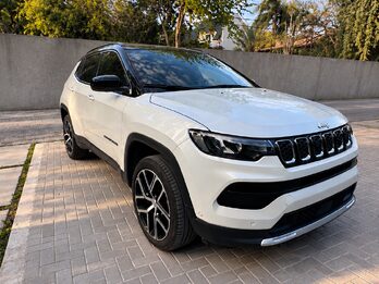 JEEP COMPASS LIMITED T270 AT6 4X2  - AÑO 2.025