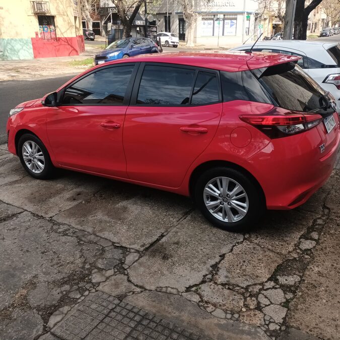 TOYOTA YARIS 2019