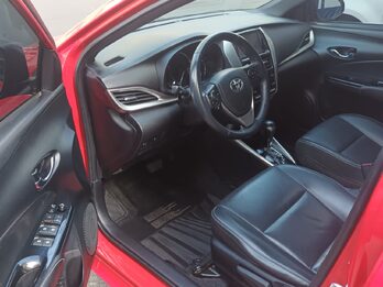 TOYOTA YARIS 2019