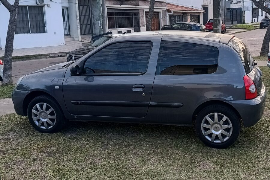 Clio 3Ptas, Pack Plus