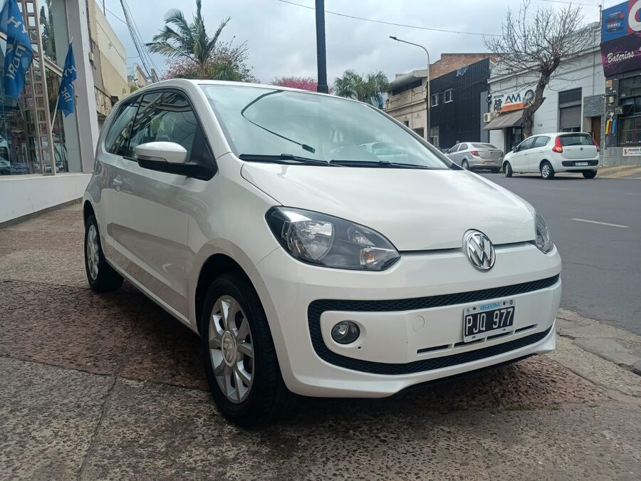 VW High Up! Full 3p única mano 38.000km reales! 2015